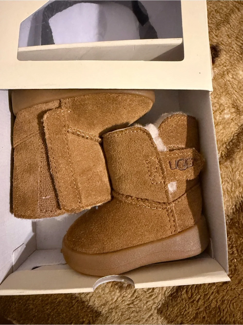 UGG classic kids